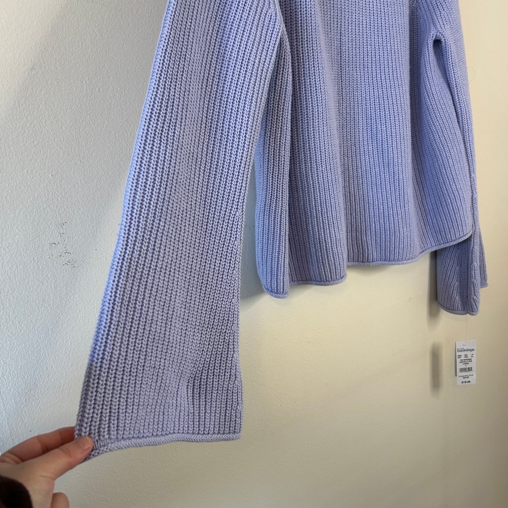 Morgan Taylor Women's Lavender Ribbed Knit Bell Sleeve Sweater Size L - Picture 3 of 6